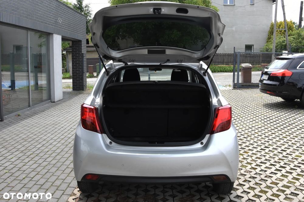 Toyota Yaris - 8