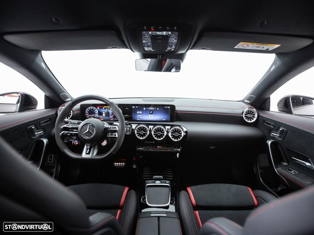 Mercedes-Benz CLA 45 AMG - 7