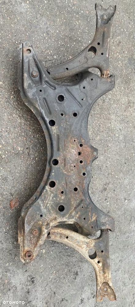 SANKI BELKA TOYOTA COROLLA VERSO I 2.0 DIESEL - 2