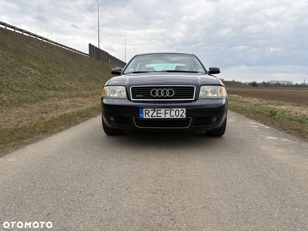 Audi A6 Limousine - 1