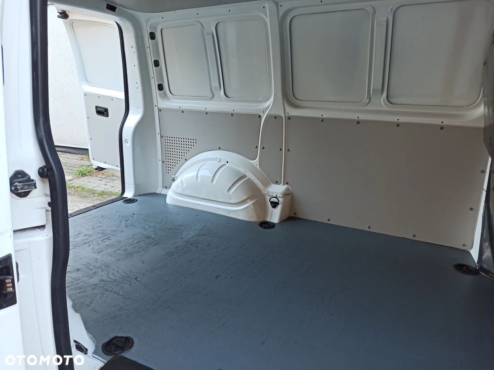Volkswagen Transporter 2015R T5 Lift 2.0TDi Klima Skrzydełka Hak 2500kg z Niemiec Koła Lato + Zima - 9