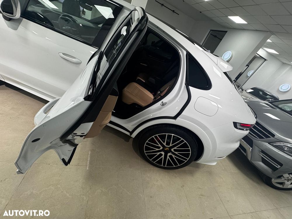 Porsche Cayenne Coupe S E-Hybrid Tiptronic S Black Edition - 15