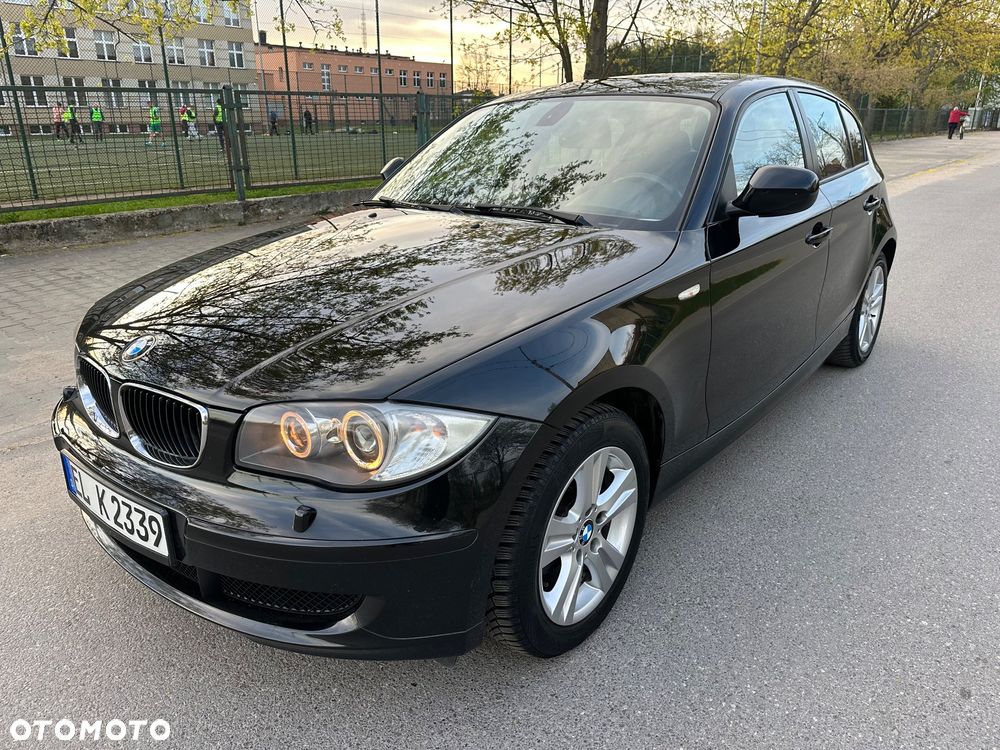 BMW Seria 1 - 22