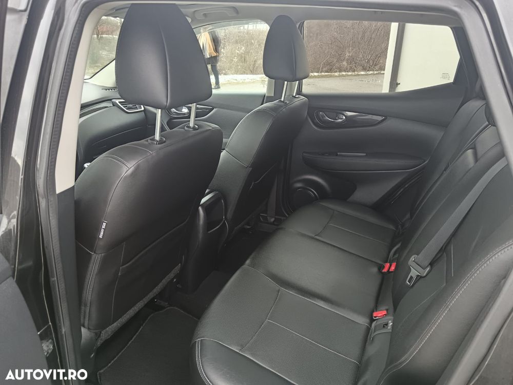 Nissan Qashqai 1.5 DCI TEKNA - 8