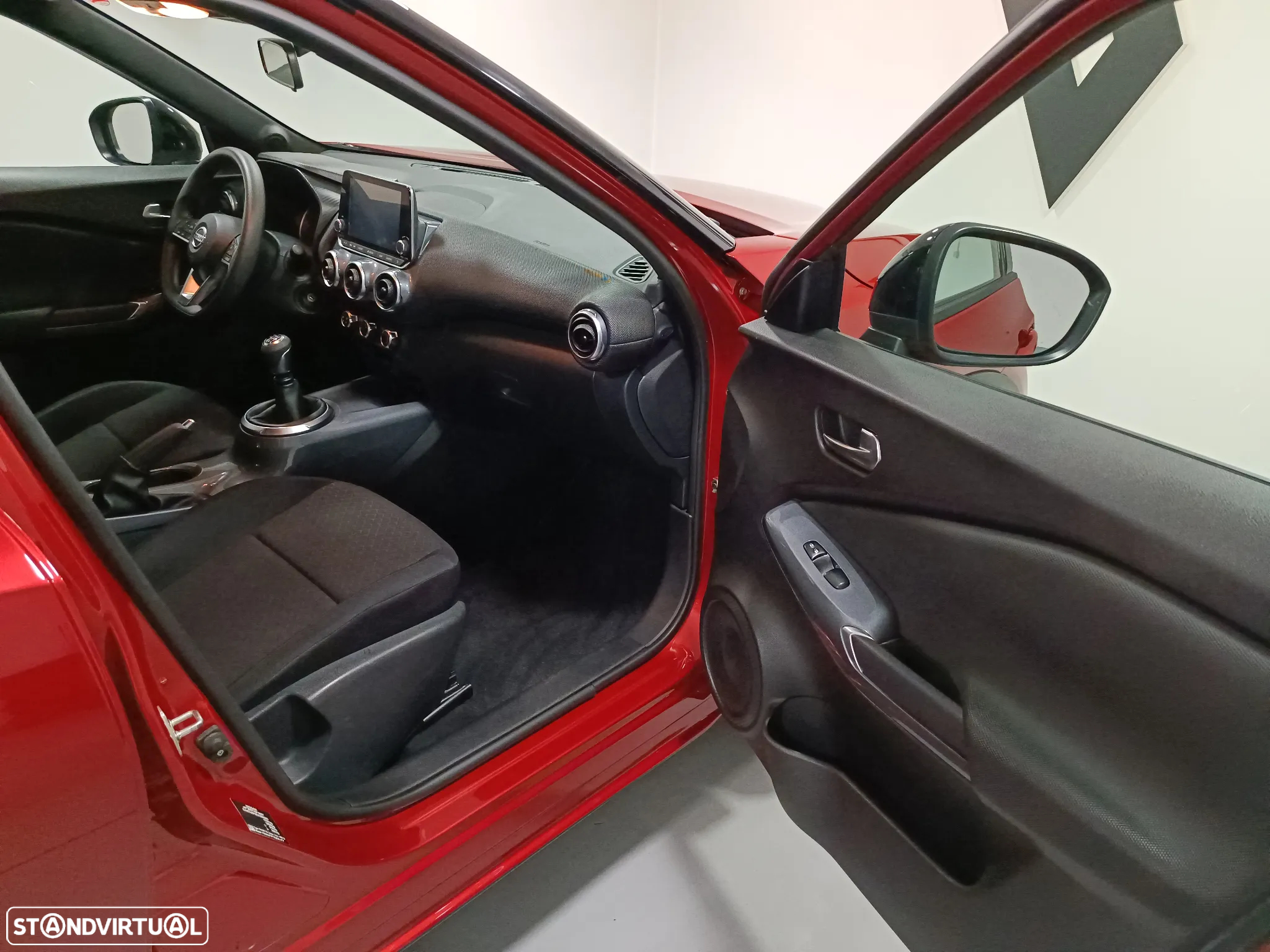 Nissan Juke 1.0 DIG-T N-Connecta - 14