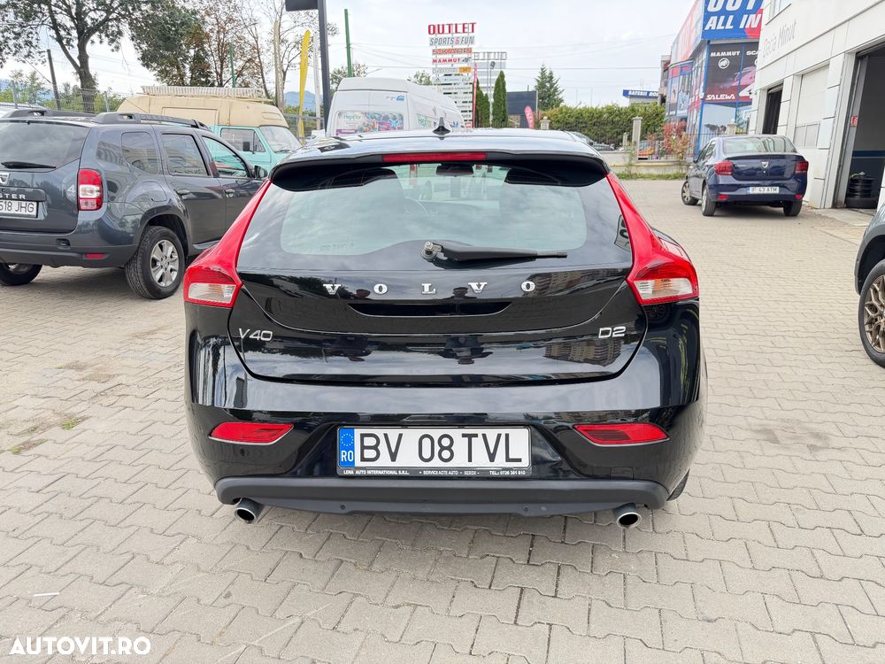 Volvo V40 D2 DRIVe Basic - 4