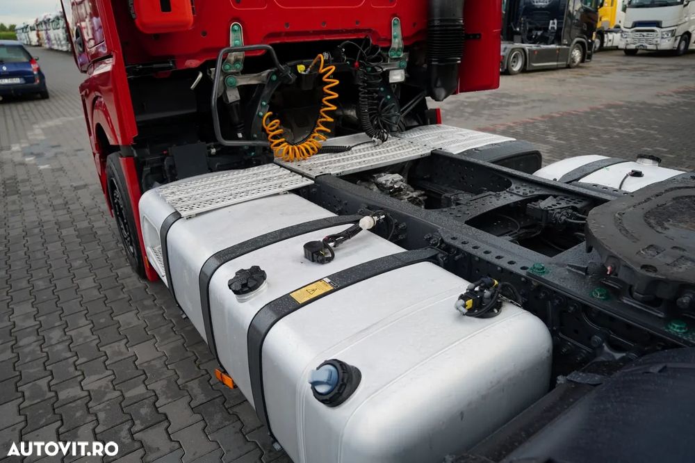 Mercedes-Benz ACTROS 1845 / MEGA / PLATĂ JOSĂ / MP5 / SPAȚIU MARE / 100% ANVELOPE / CONTRACT POST-SERVICE - 14