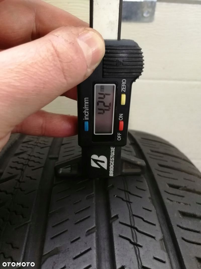 Opony całoroczne 215/45 R 17 Vredestein Quatrac Pro - 3