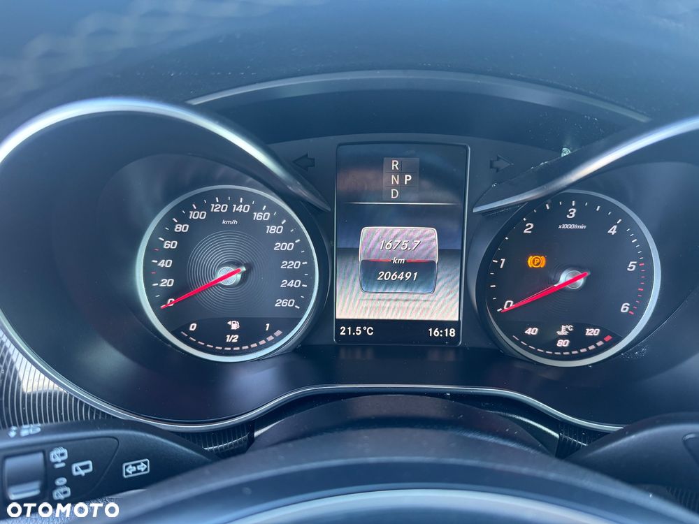 Mercedes-Benz Klasa V 300 d 4-Matic 9G-Tronic (ekstra d³) - 24