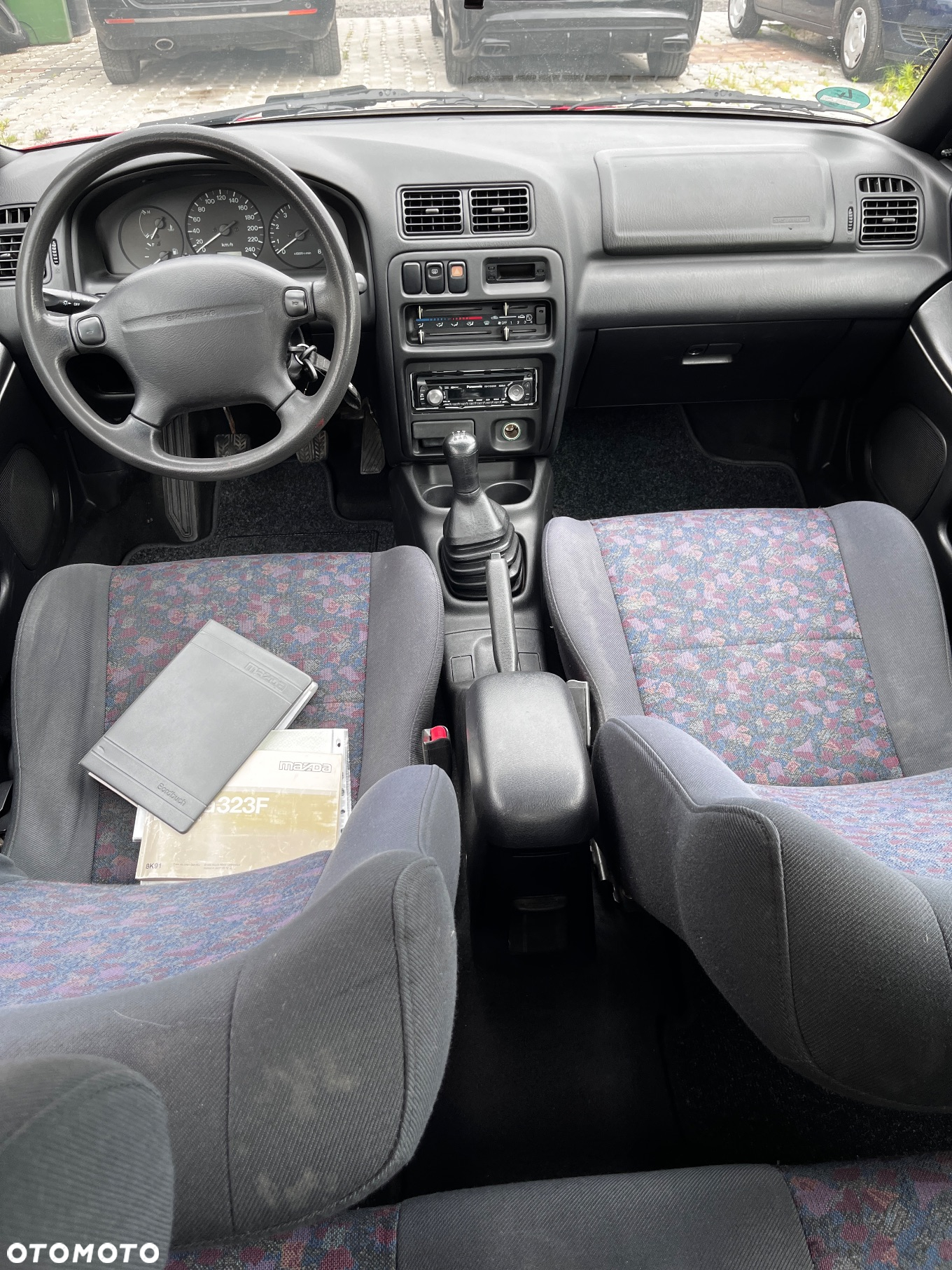 Mazda 323F 1.5 Exclusive - 7