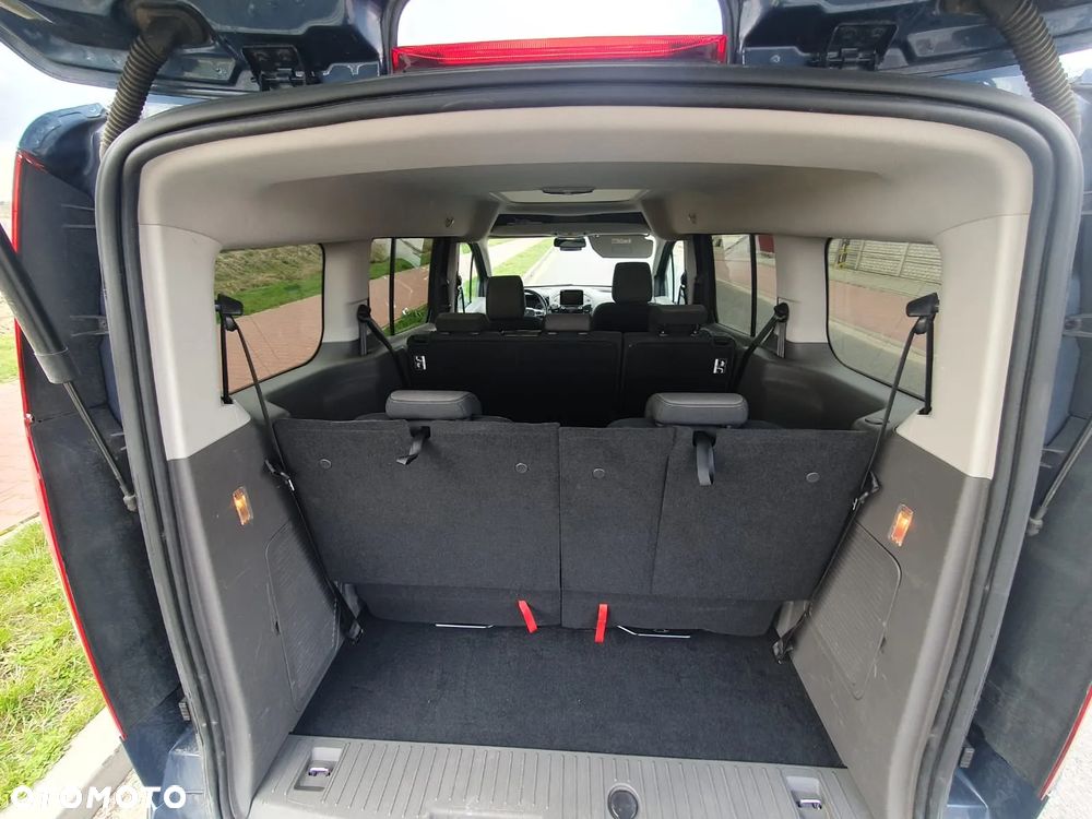 Ford Tourneo Connect Gr 1.5 EcoBlue Titanium PowerShift - 13