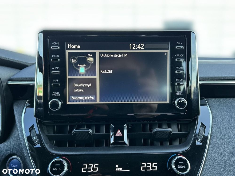 Toyota Corolla 1.8 Hybrid Active - 17