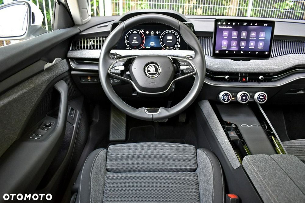 Skoda Superb 2.0 TDI SCR 4x4 Selection DSG - 15