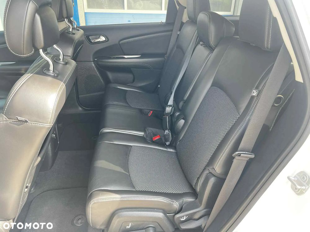 Dodge Journey - 17