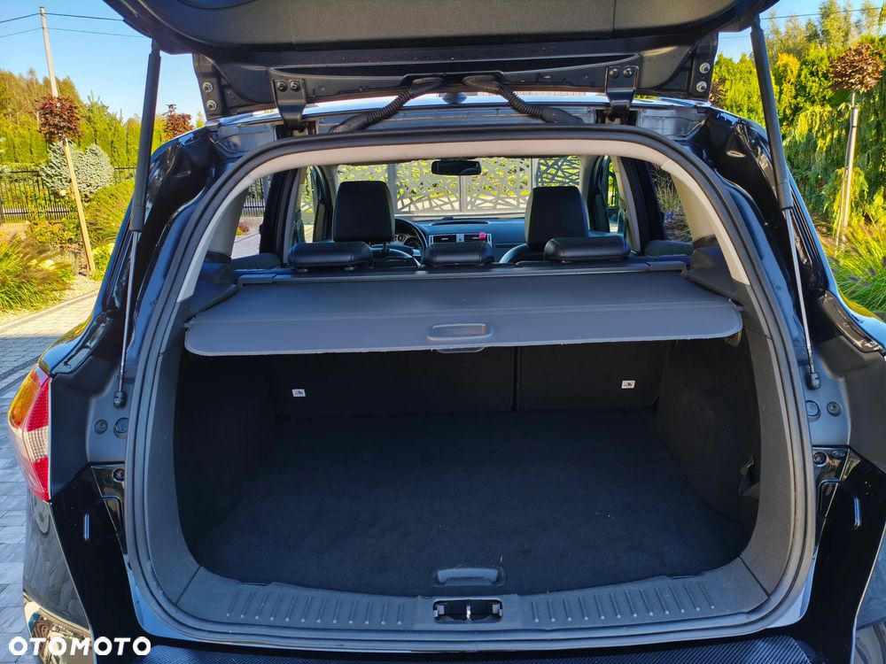 Ford Kuga 2.0 TDCi 2x4 Titanium - 22