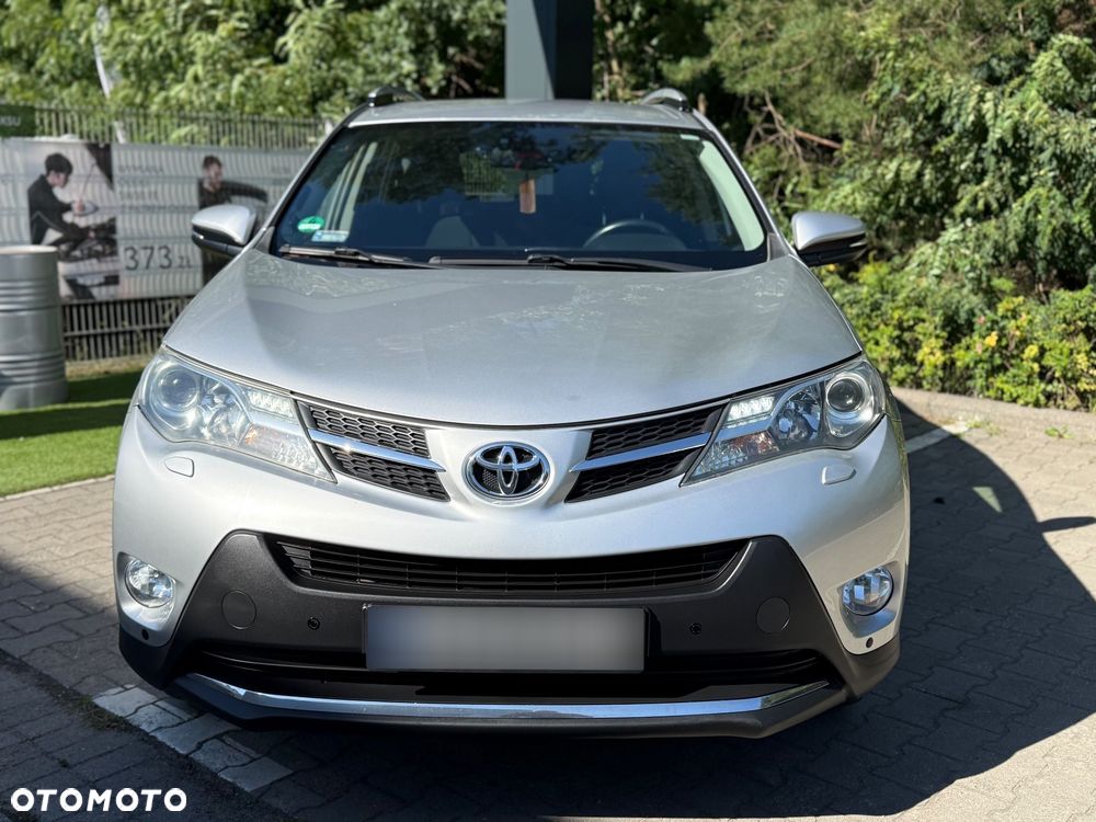 Toyota RAV4 - 3