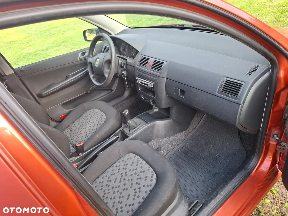 Skoda Fabia 1.4 16V Classic - 23