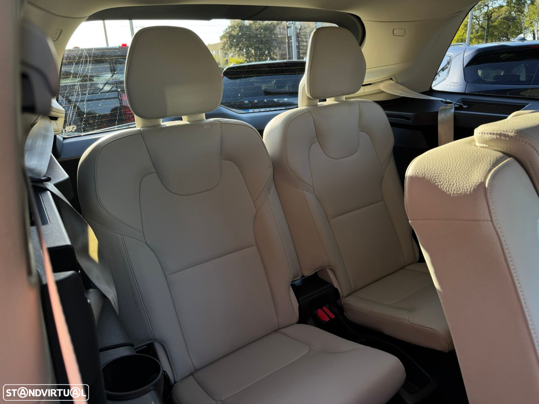 Volvo XC 90 2.0 T8 PHEV Core AWD - 26