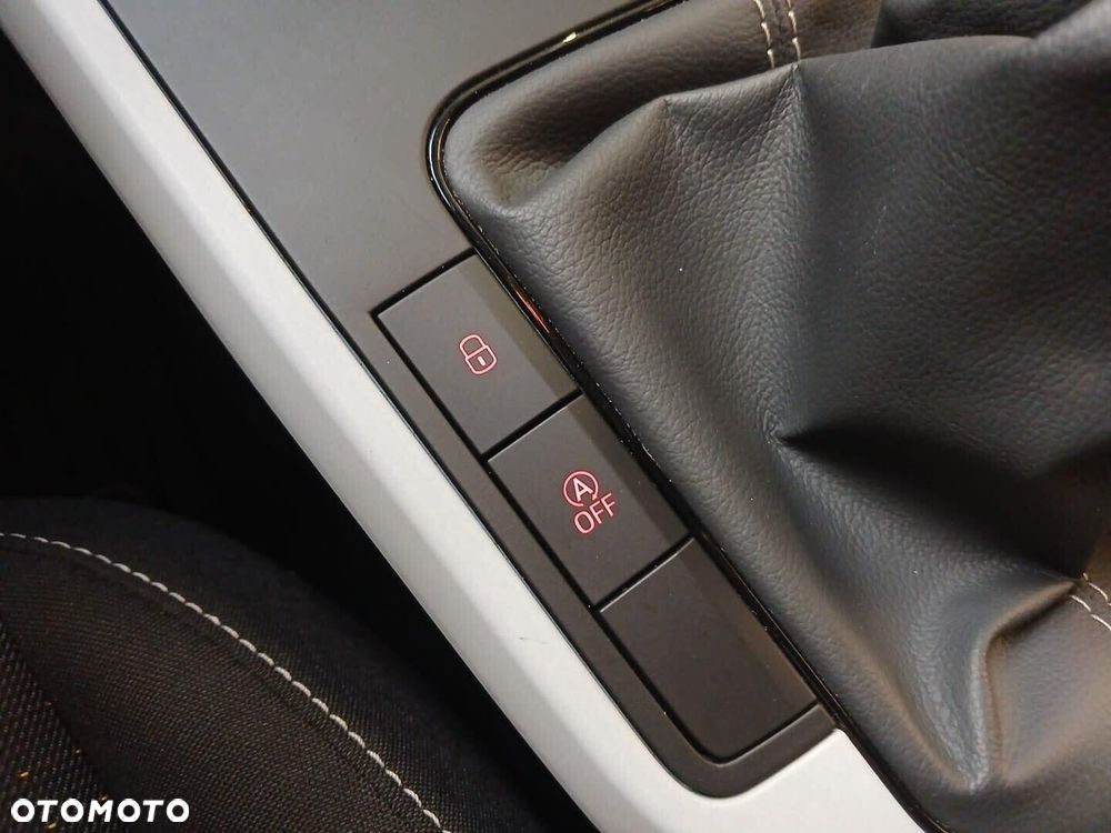 Seat Arona 1.0 TSI Style S&S - 14