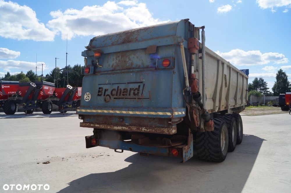 Brochard Rozrzutnik Obornika EV2200 Poziomy 30 Ton - 10