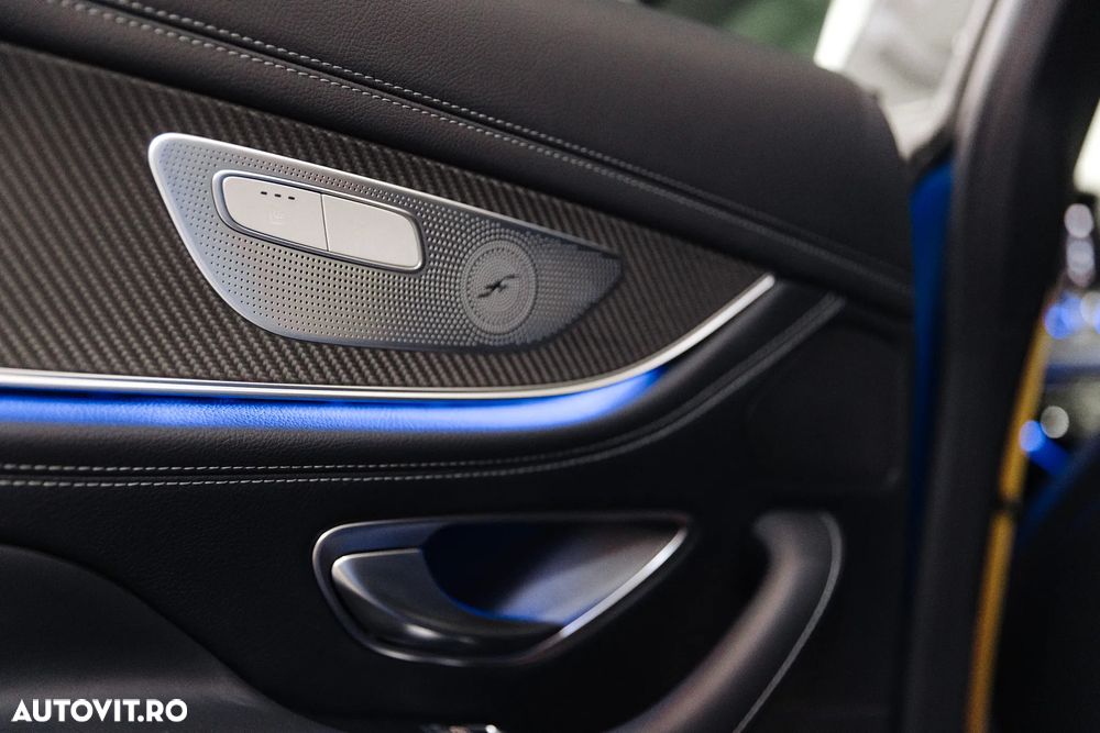 Mercedes-Benz AMG GT 53 4MATIC+ MHEV - 30