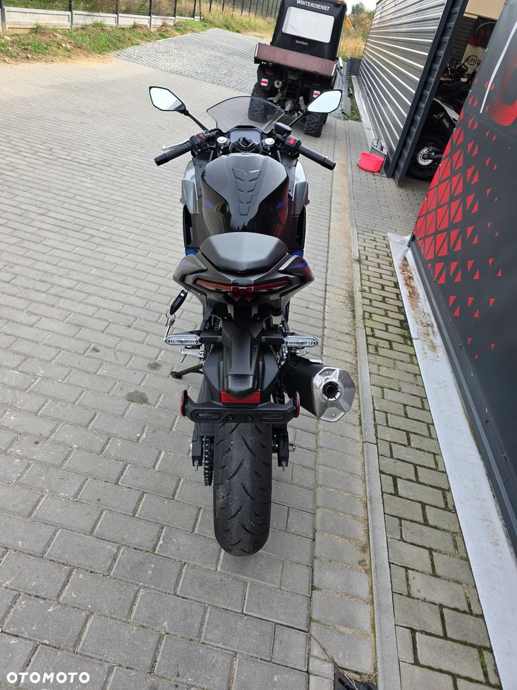 Kawasaki Ninja 500 - 16