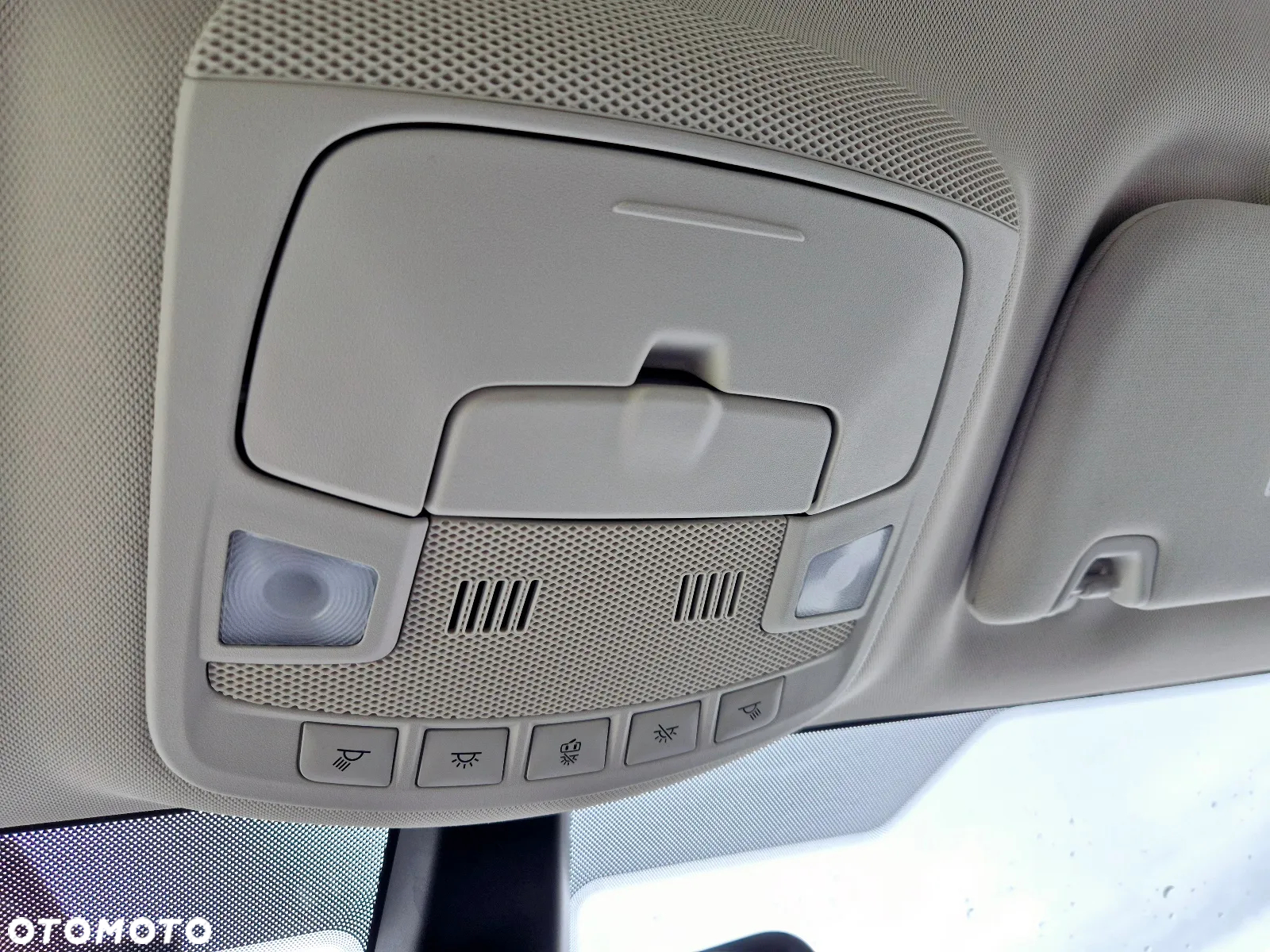 Ford S-Max 2.0 EcoBoost Titanium - 13