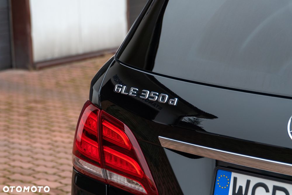 Mercedes-Benz GLE 350 d 4-Matic - 12