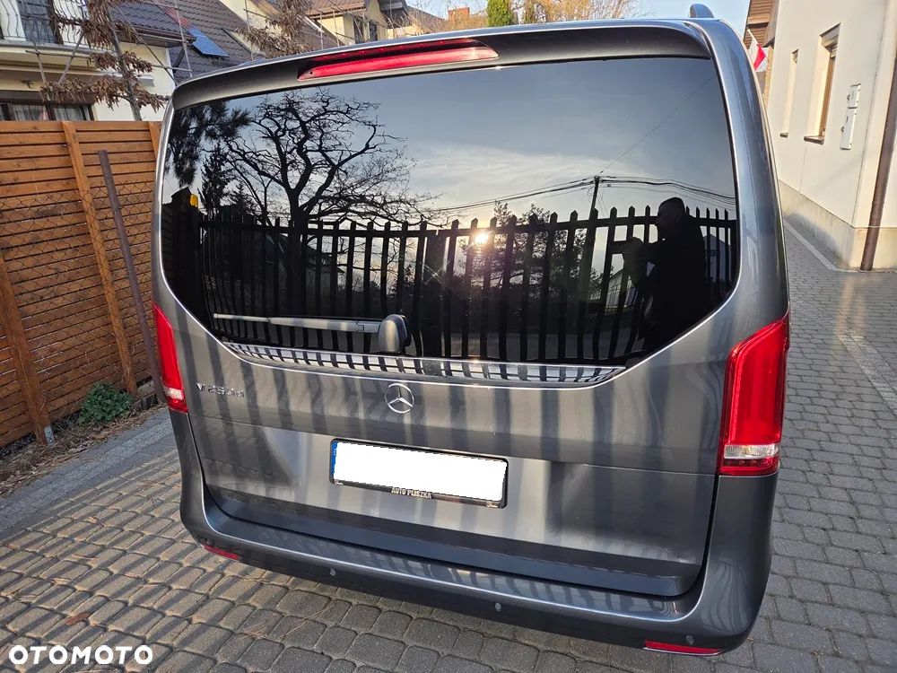 Mercedes-Benz Klasa V 250 (BlueTEC) d Avantgarde 7G-Tronic - 6