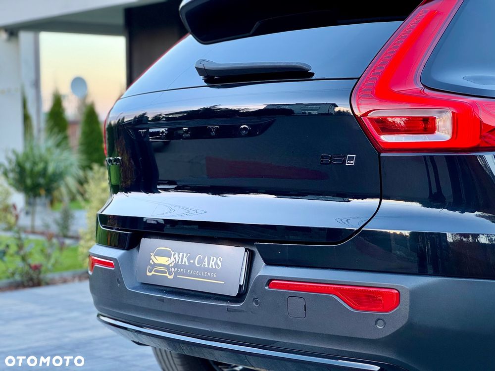 Volvo XC 40 B5 B AWD Ultimate Dark - 11