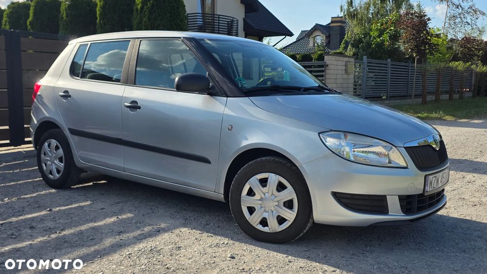 Skoda Fabia 1.2 HTP - 11