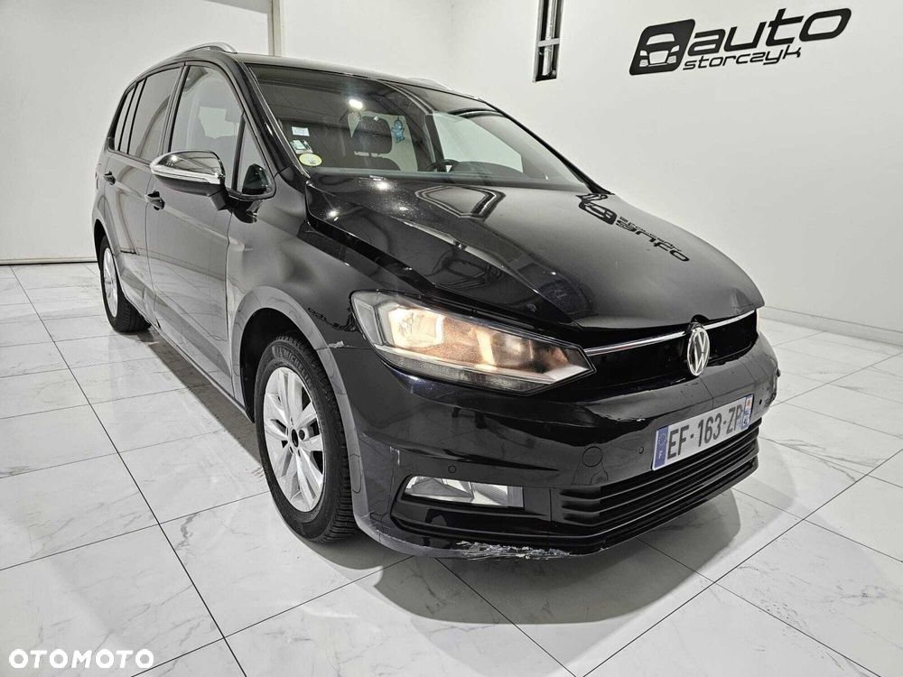 Volkswagen Touran - 2