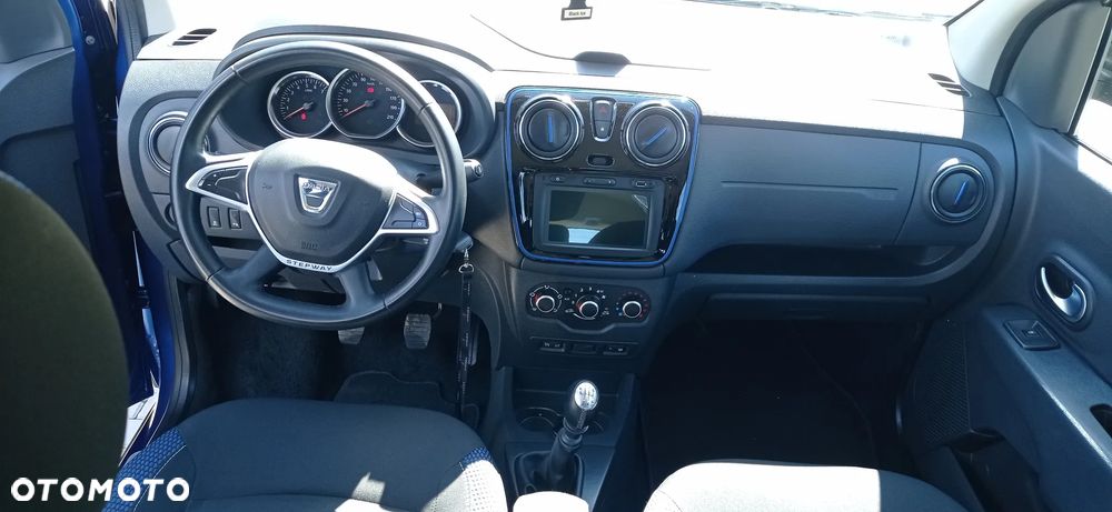 Dacia Lodgy 1.5 Blue dCi Stepway S&S - 12