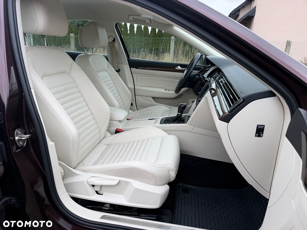 Volkswagen Passat 2.0 TDI BMT Highline DSG7 - 35