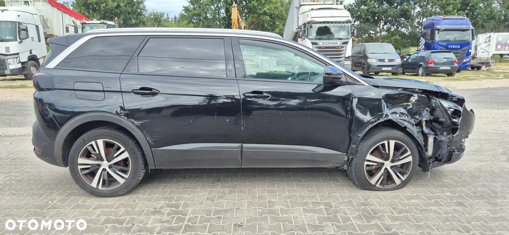 Peugeot 5008 1.2 PureTech Allure S&S EAT8 - 14