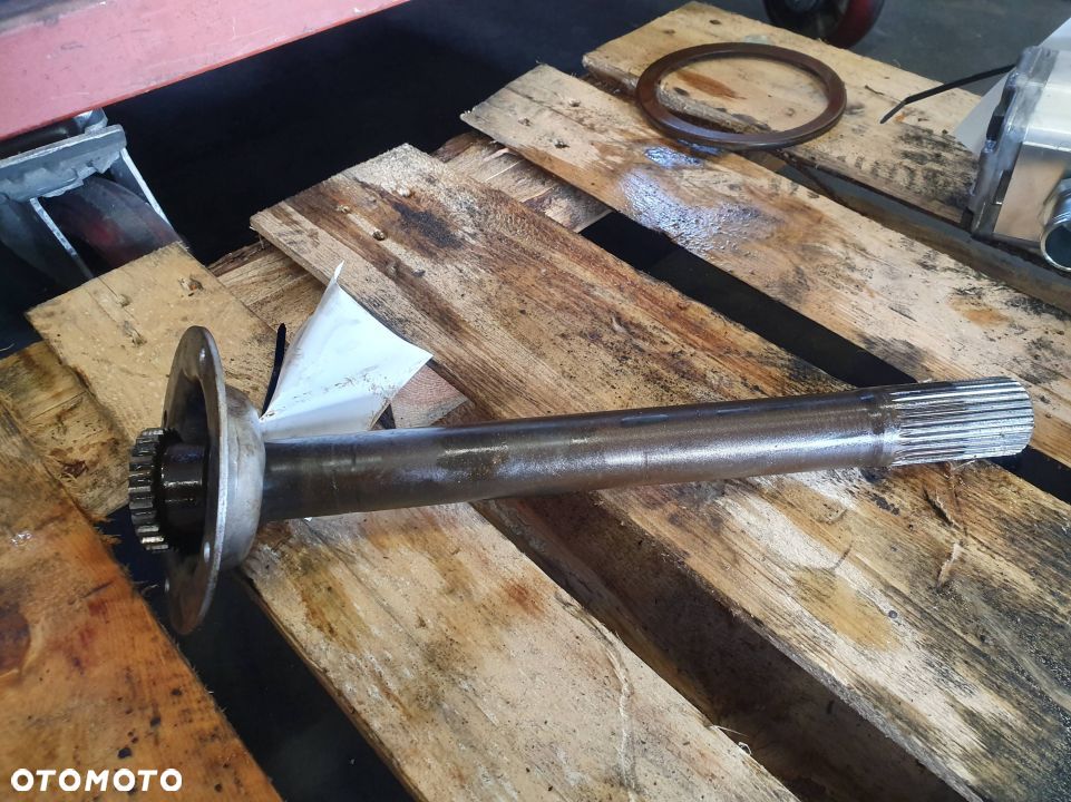 WAŁEK TRAKTOR VALTRA S 323 VARIO ML260 - 1