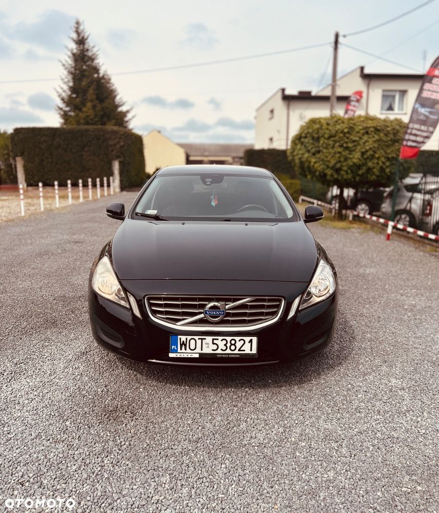 Volvo V60 T3 Momentum - 2