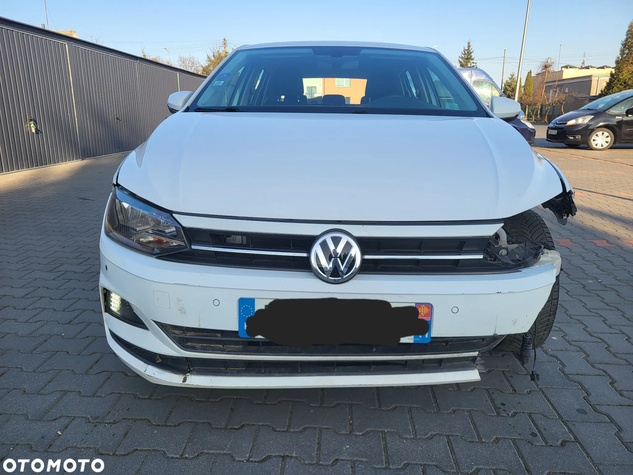 Volkswagen Polo - 8