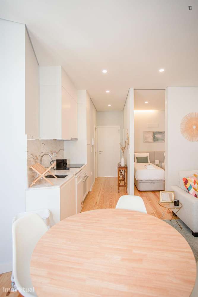 Apartamento com 2 quartos - localizado em Santo Ildefonso Porto - Grande imagem: 4/28