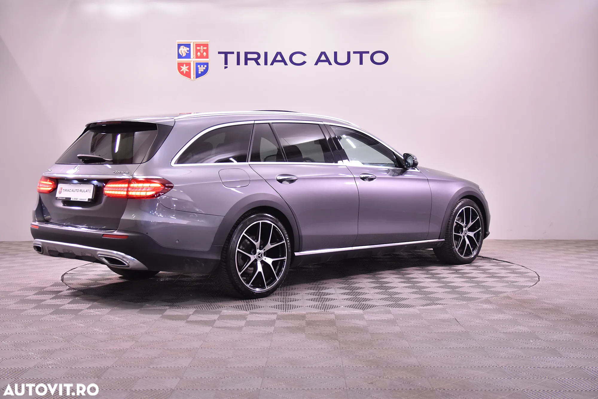 Mercedes-Benz E 220 d All-Terrain 4MATIC Aut. - 5