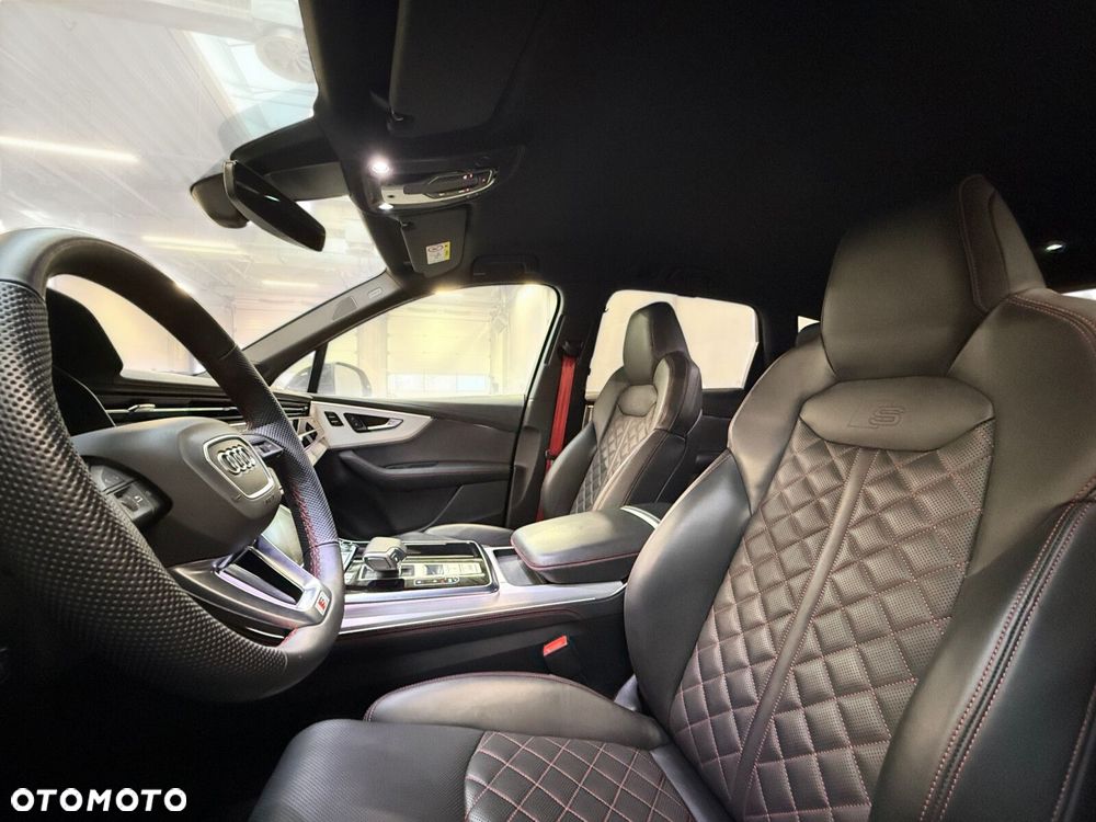Audi Q7 - 20