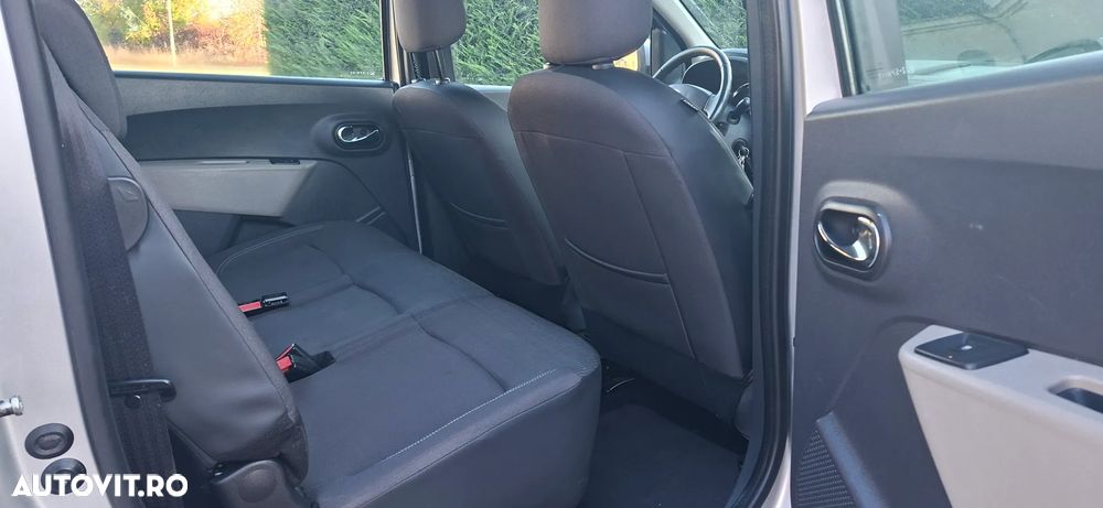 Dacia Lodgy TCe 115 Celebration - 8
