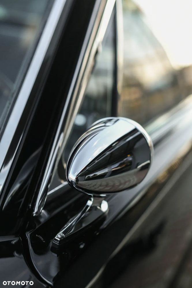 Ford Mustang - 33
