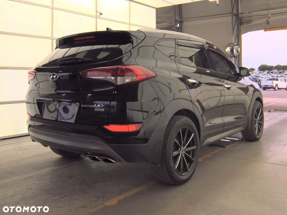 Hyundai Tucson 1.6 T-GDi Premium 4WD DCT - 8