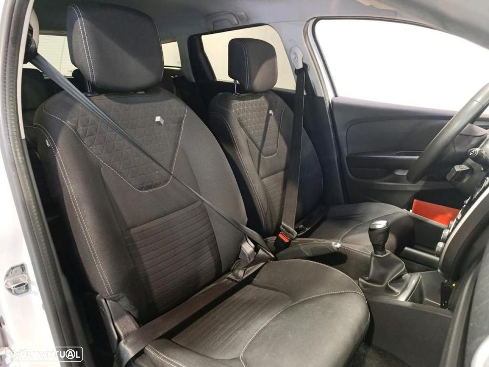 Renault Clio Sport Tourer 1.5 dCi Limited EDition - 6