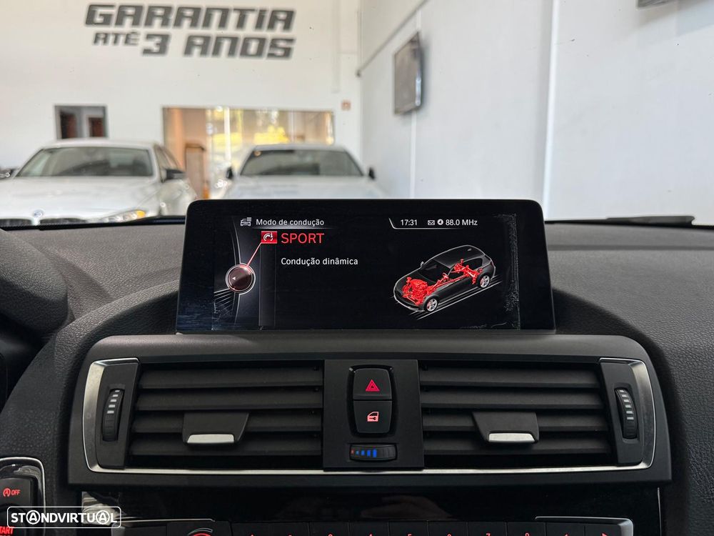 BMW 118 i Aut. M Sport - 31