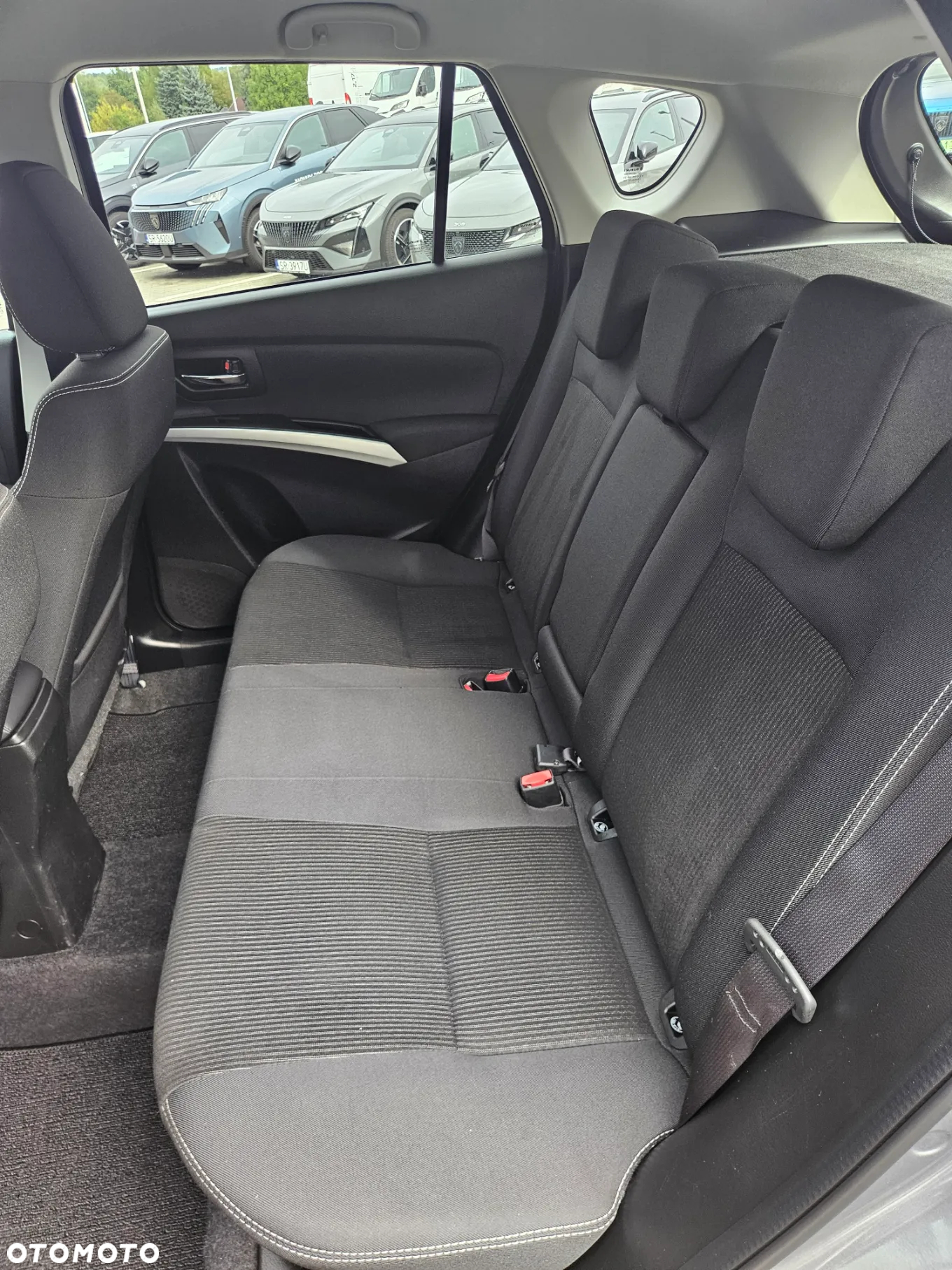 Suzuki SX4 S-Cross 1.4 T Premium - 14