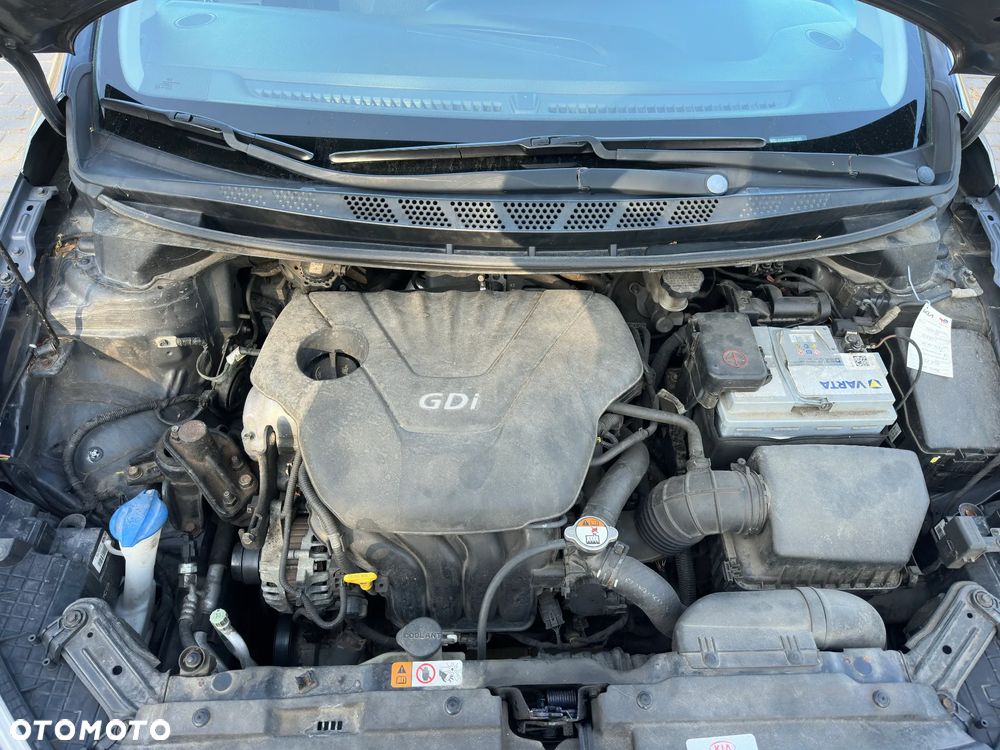 Kia Ceed 1.6 GDI DCT Spirit - 24