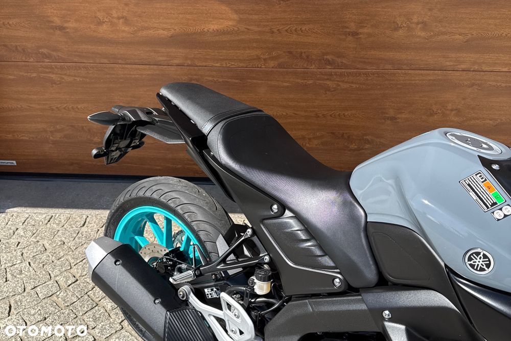 Yamaha MT - 9