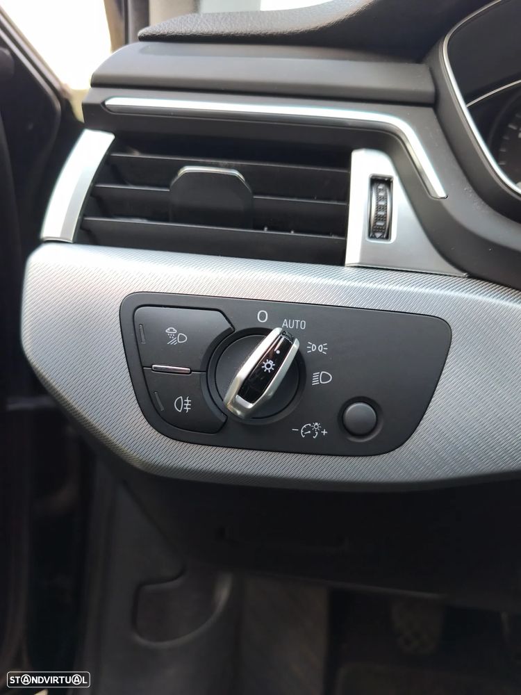 Audi A4 Avant 2.0 TDI Sport - 8